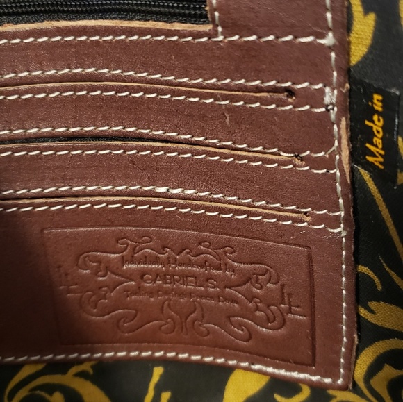 Gabriel's genuine leather purse - Picture 6 of 8